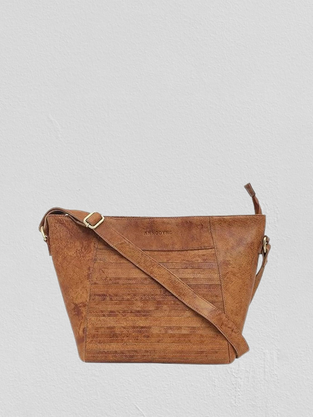 

ANNODYNE Women Solid Structured Leather Sling Bag, Tan