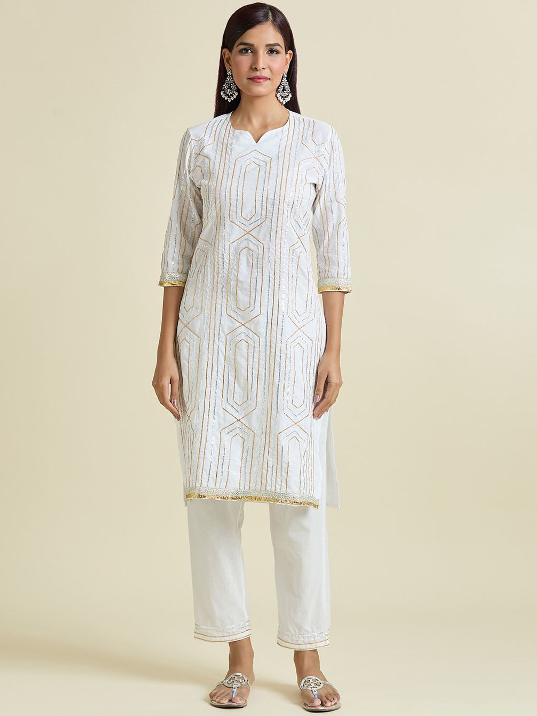 

Samyukta Singhania Striped Sweetheart Neck Gotta Patti Kurta With Trousers & Dupatta, White