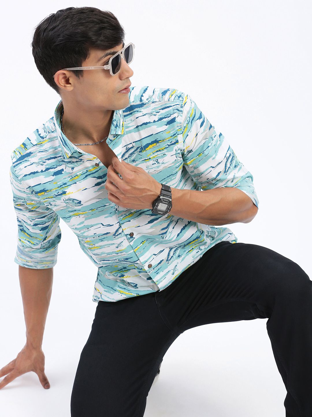 

SHOWOFF Men Premium Spread Collar Abstract Printed Cotton Casual Shirt, Blue