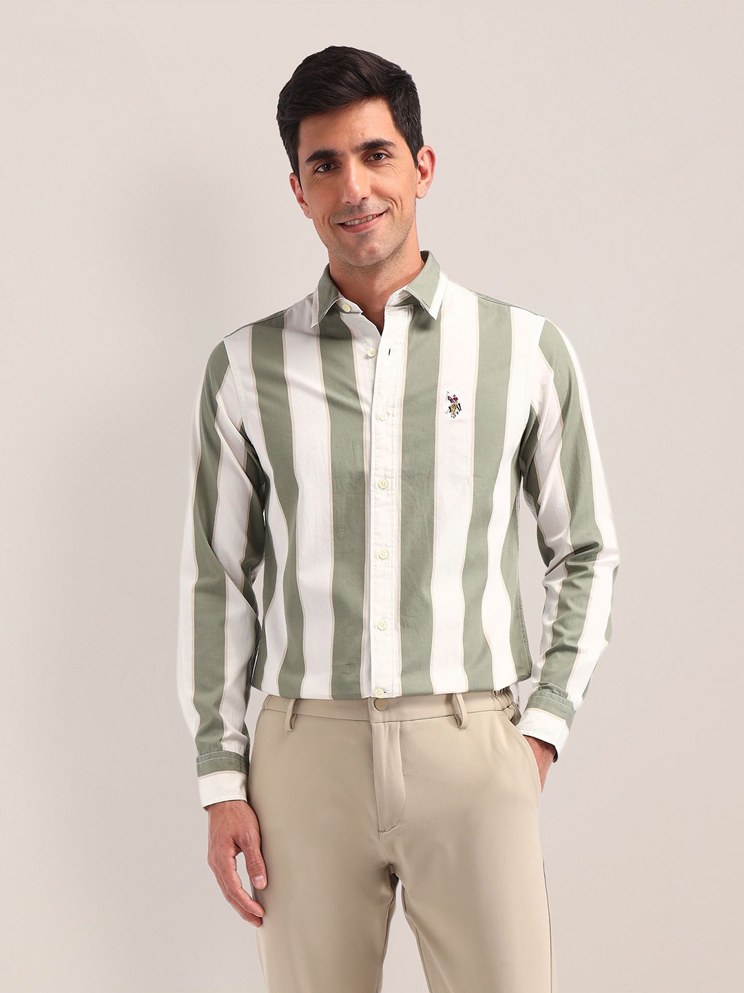

U.S. Polo Assn. Men Classic Spread Collar Vertical Striped Cotton Casual Shirt, Green