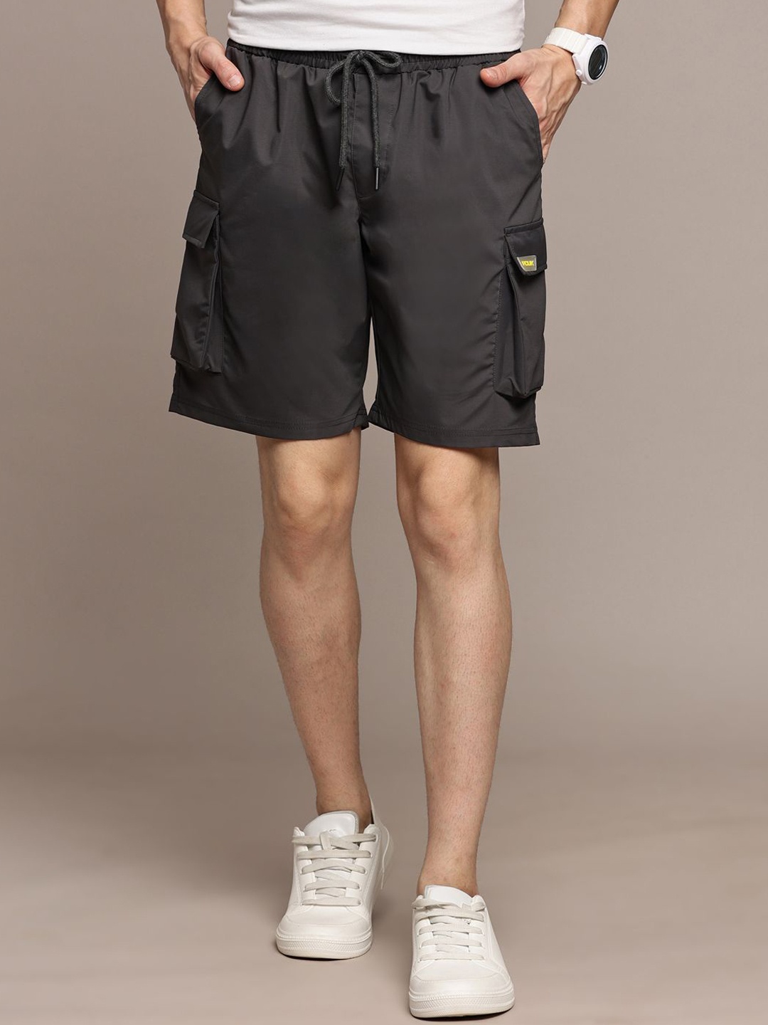 

FCUK Men Mid-Rise Cargo Short, Black