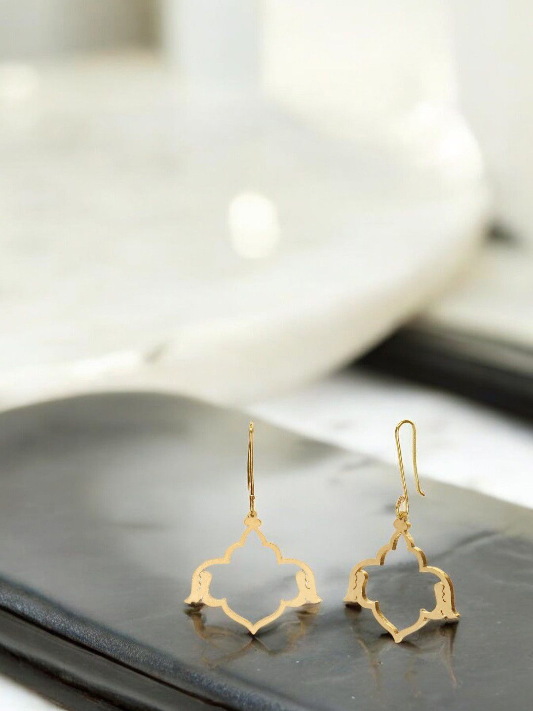 

Goldnera Contemporary Drop Earrings, Gold