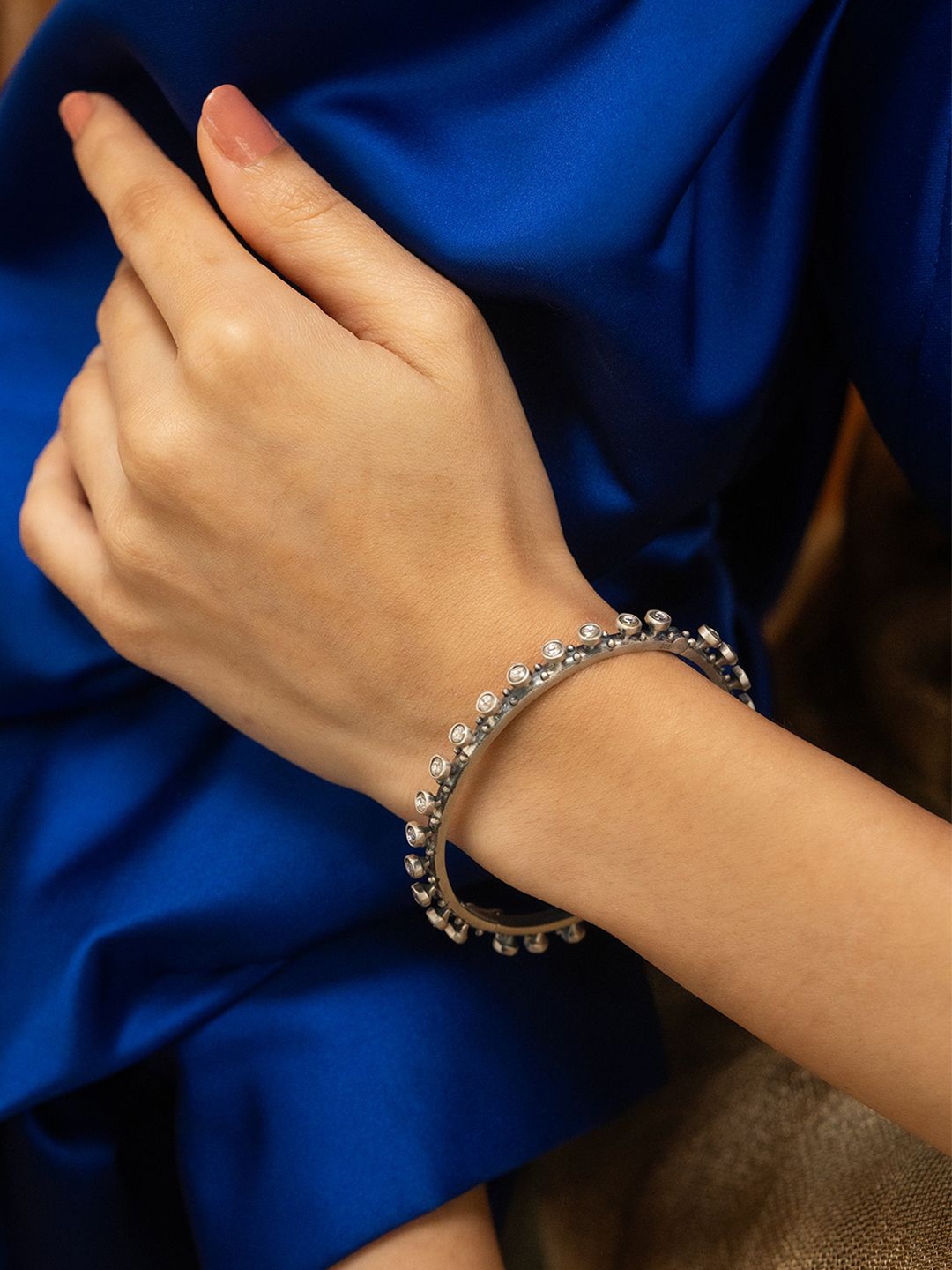 

SHAYA 925 Sterling Silver Oxidised Stone Studded Lukka Chuppi Bangle-Style Bracelet