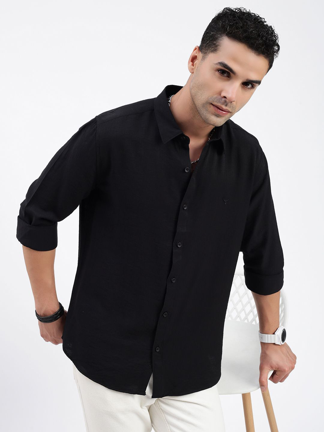 

SHOWOFF Men Standard Spread Collar Solid Cotton Casual Shirt, Black