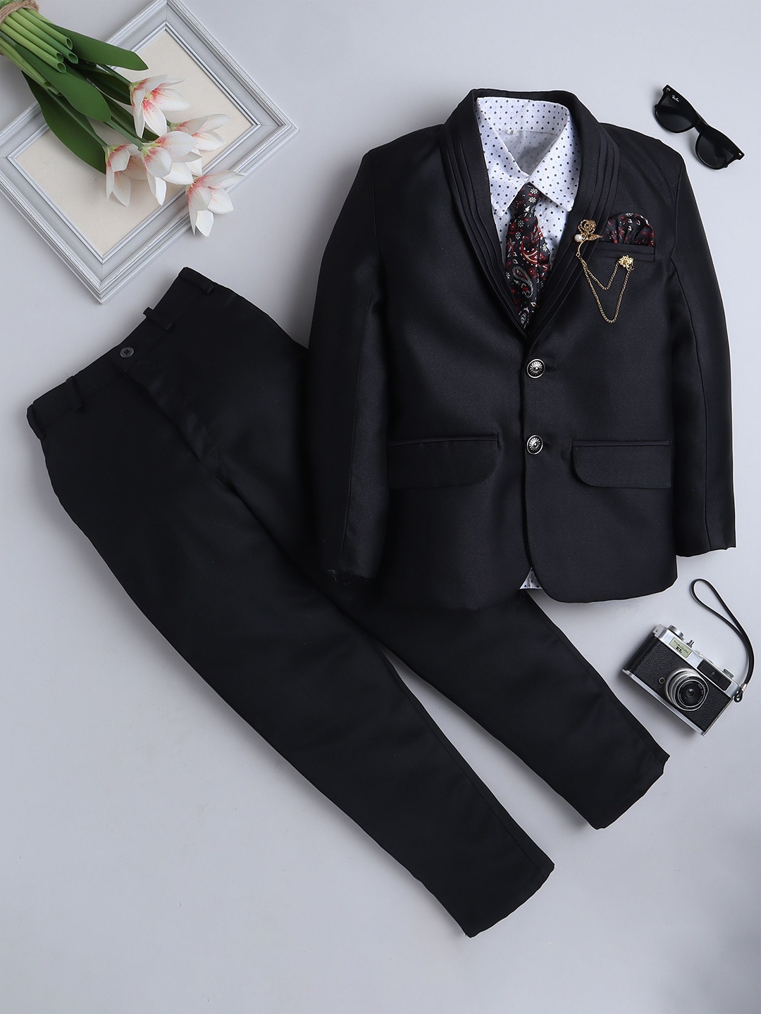 

BAESD Boys Shawl Collar Single-Breasted 3-Piece Suit Set, Black