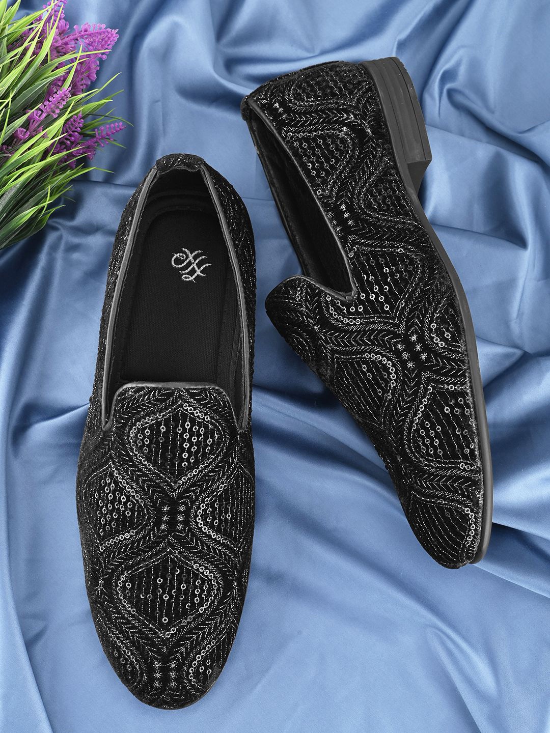 

House of Pataudi Men Casual Slip On Loafers, Black