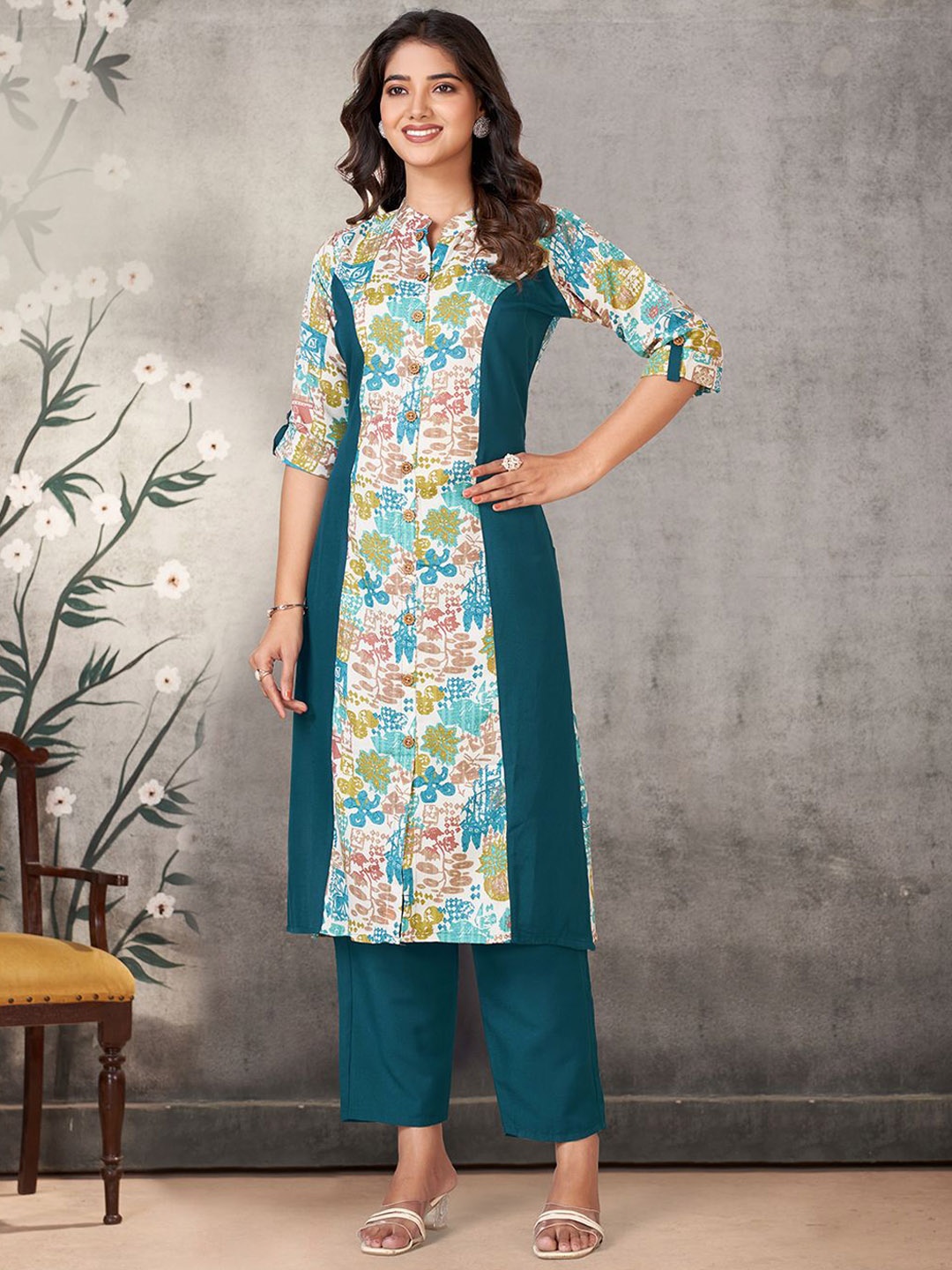 

KALINI Floral Printed Mandarin Collar Straight Kurta with Trouser, Green