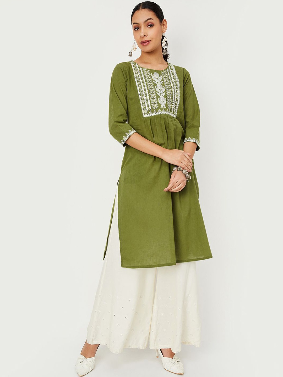 

max Ethnic Motifs Embroidered Round Neck Thread Work Pleated Straight Kurta, Green