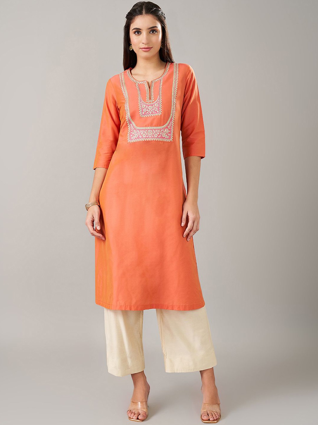 

RANGMANCH BY PANTALOONS Floral Yoke Design Sequinned Straight Kurta, Tan