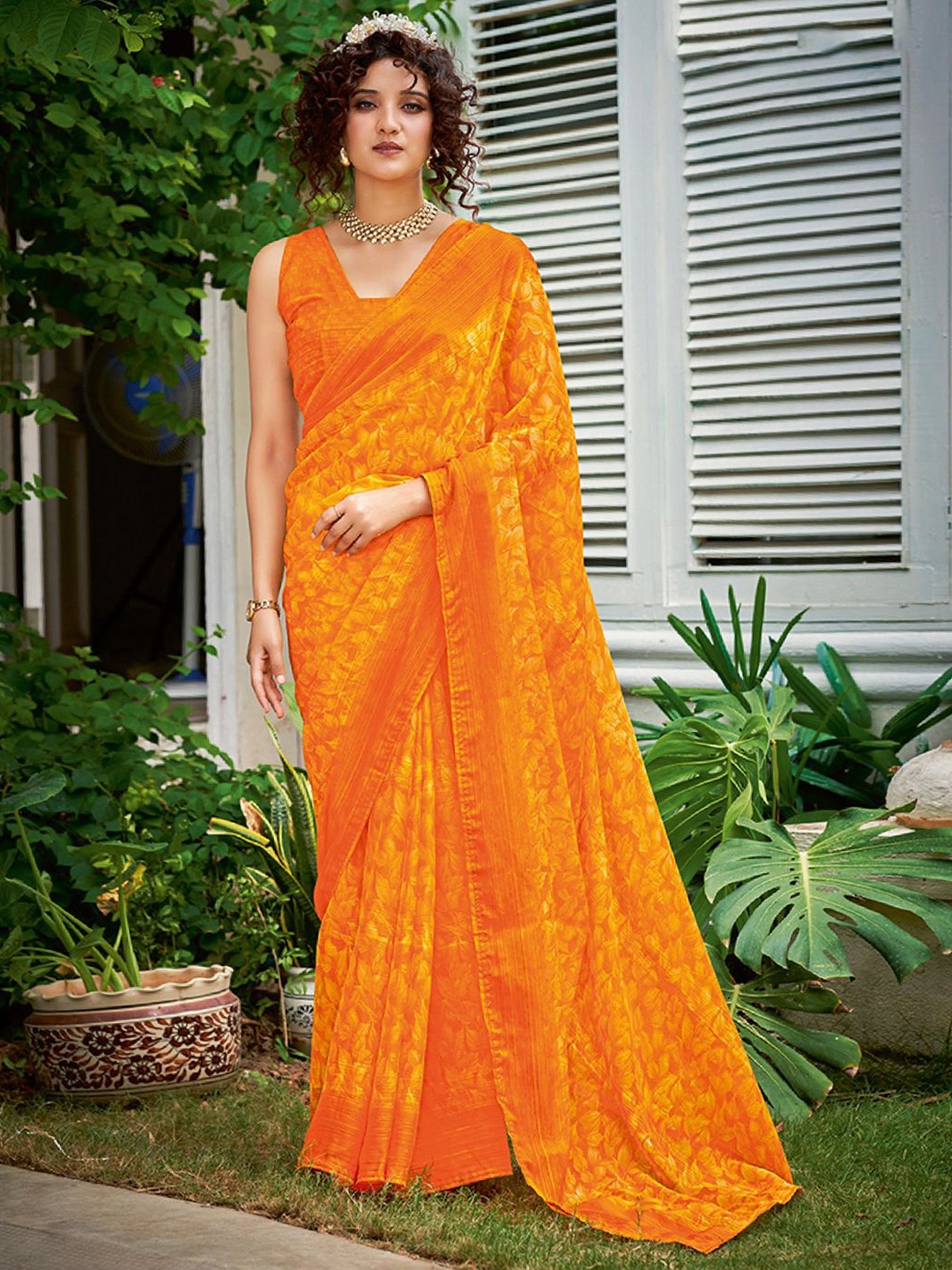 

SANSKAR Floral Embroidered Saree, Orange