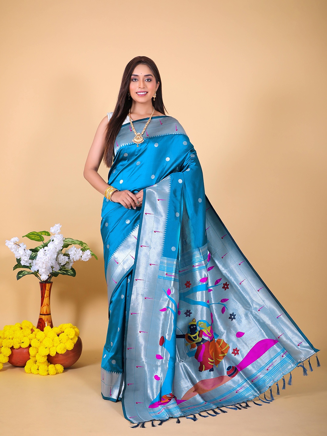 

HEER FASHION Woven Design Paithani Saree, Blue