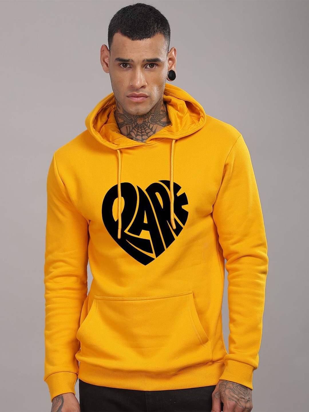 

ADRO Men Printed Hooded Sweatshirt, Mustard