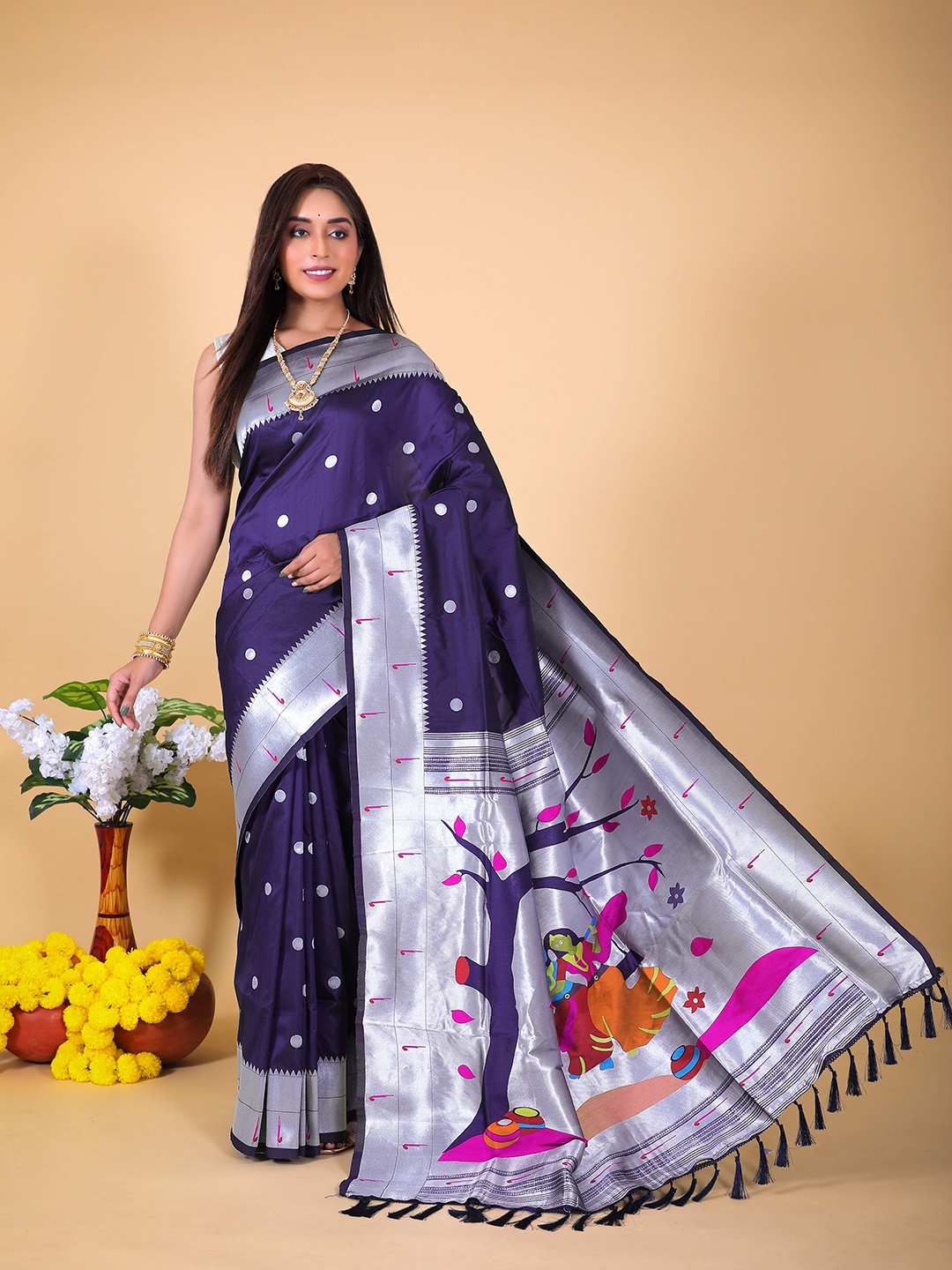 

HEER FASHION Woven Design Paithani Saree, Navy blue