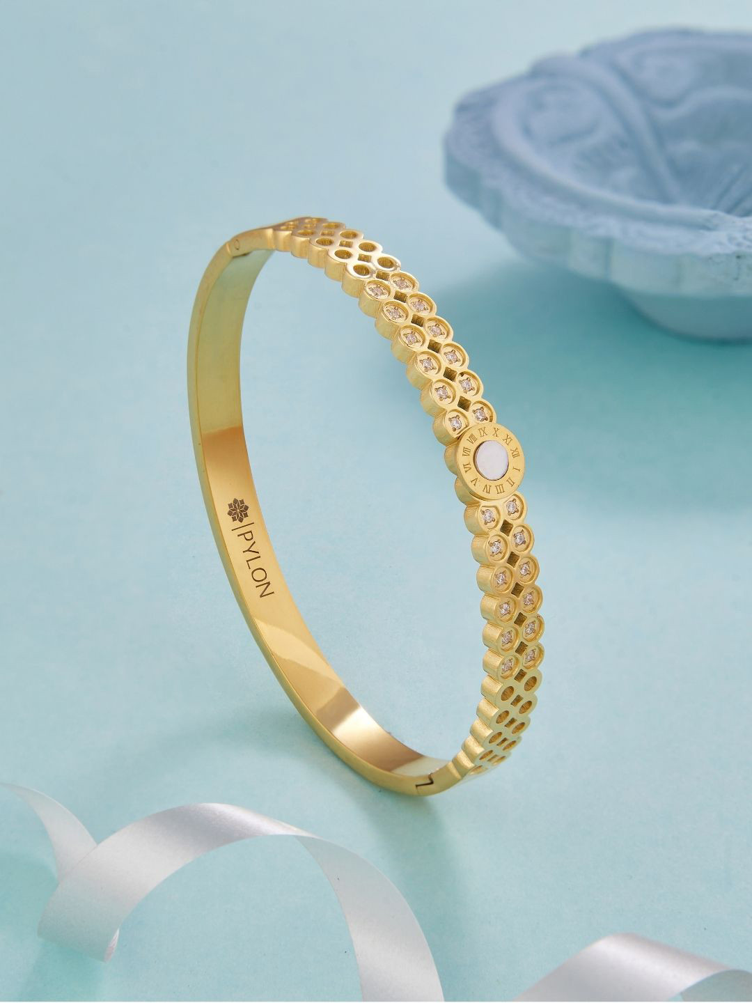 

PYLON Stainless Steel American Diamond Kada Bracelet, Gold