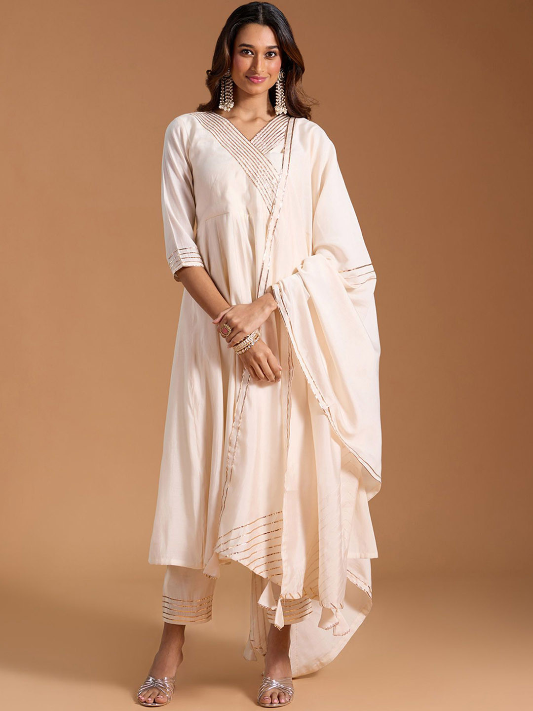 

RAJGRANTH Yoke Design Angrakha Gotta Patti Silk Anarkali Kurta With Trousers & Dupatta, White