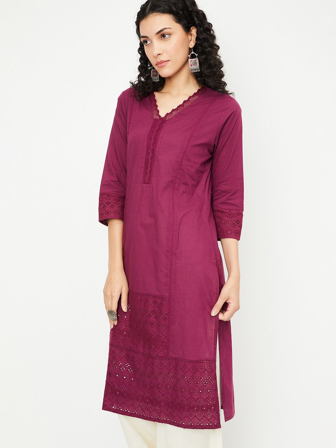 

max V-Neck Embroidered Sniffle Thread Work Straight Kurta, Purple