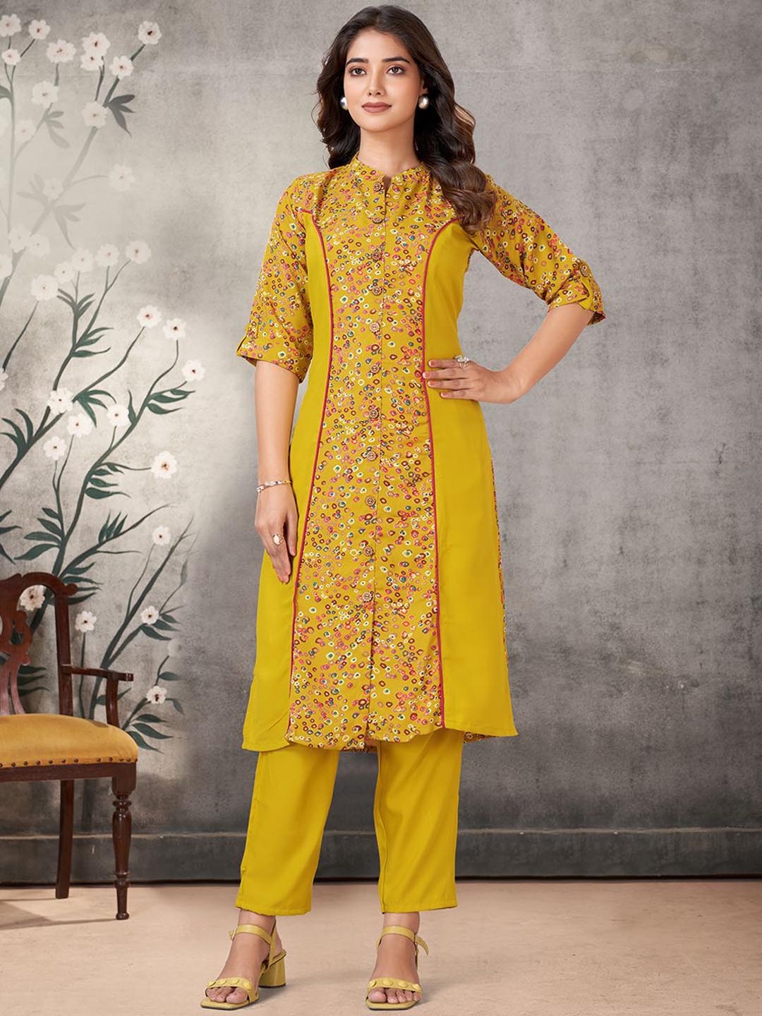 

KALINI Bhandani Printed Mandarin Collar Straight Kurta with Trouser, Yellow