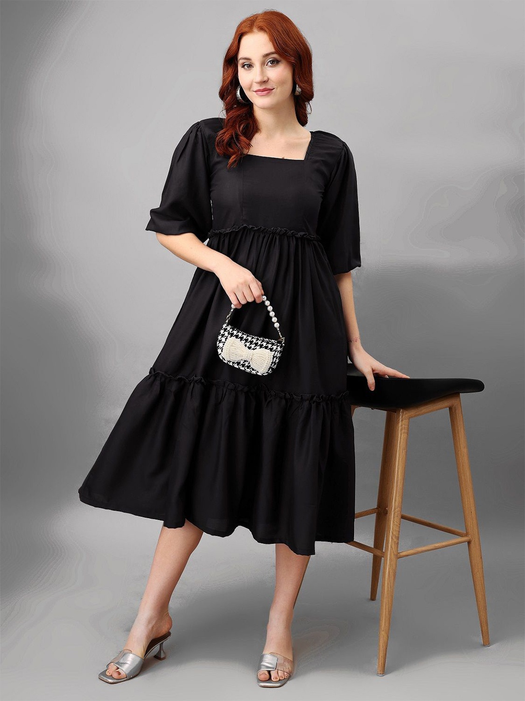 

Krunal Raiyani Women Crepe Fit & Flare Tiered Midi Dress, Black