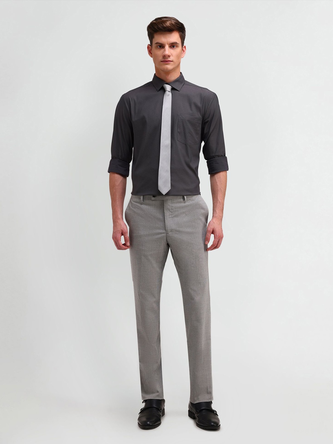 

Arrow Men Classic Spread Collar Solid Cotton Formal Shirt, Grey
