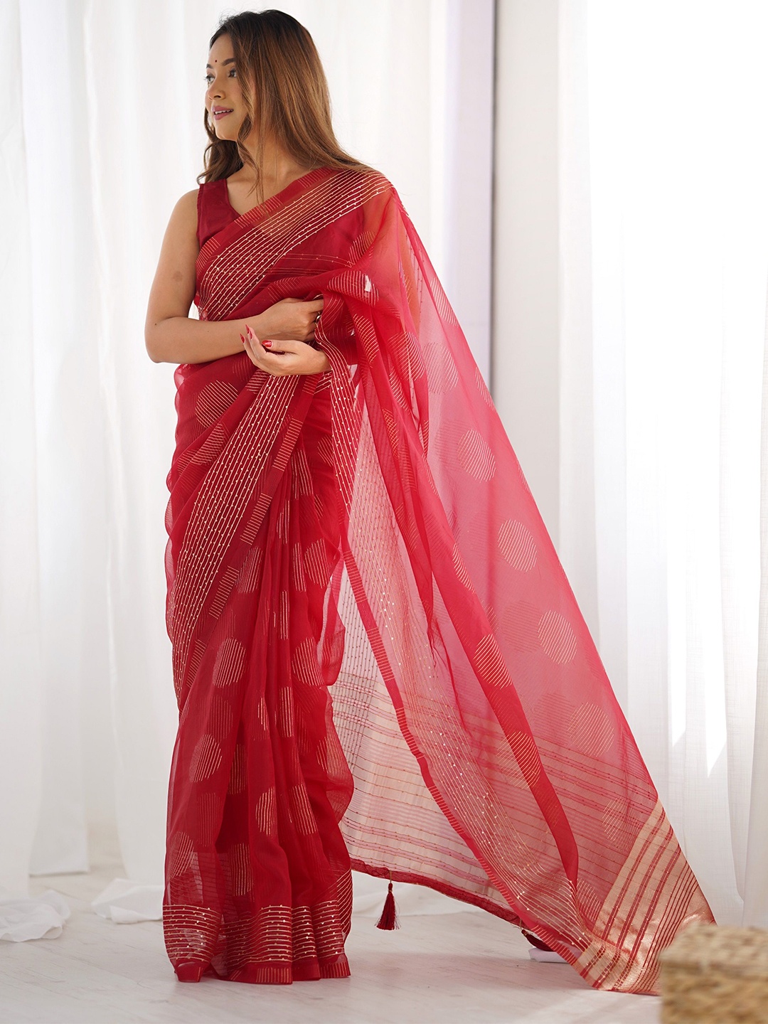 

KALINI Embellished Zari Organza Khadi Saree, Red