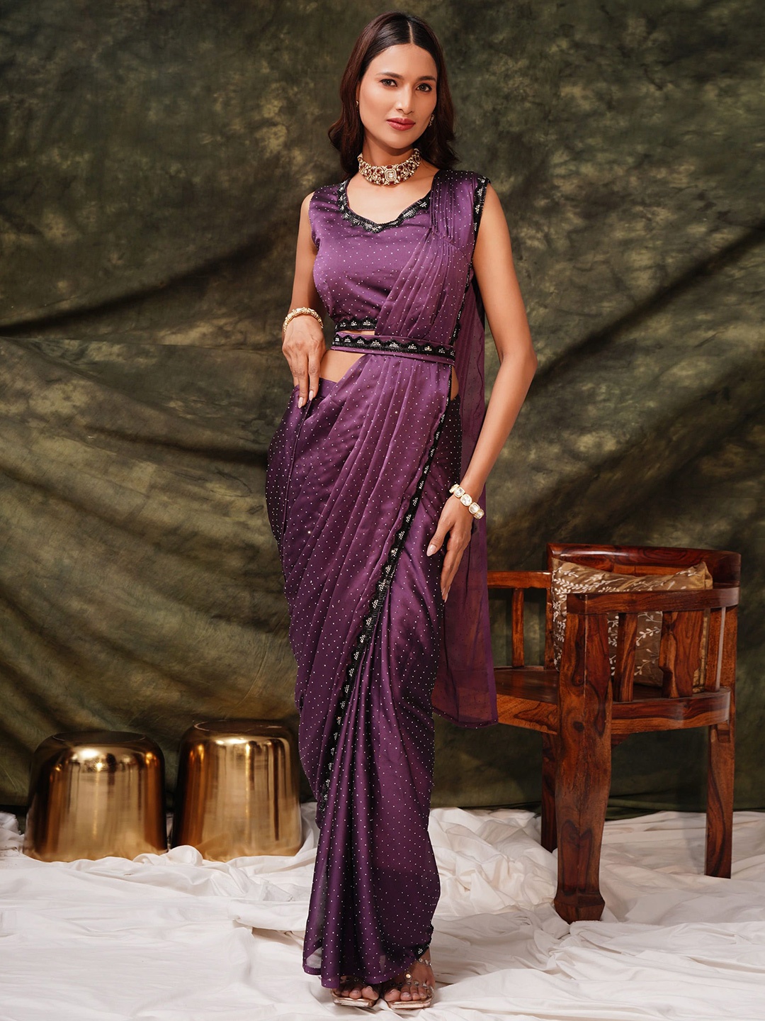 

AMOHA TRENDZ Embellished Beads and Stones Poly Georgette Ready to Wear Saree, Purple