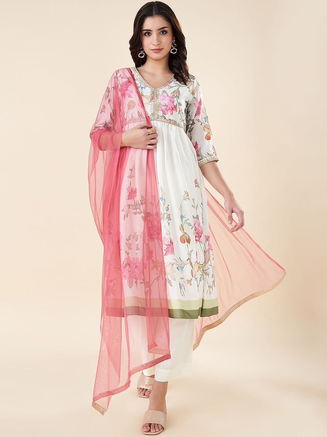 

RANGMANCH BY PANTALOONS Floral Printed A Line Kurta with Trousers & Dupatta, Off white