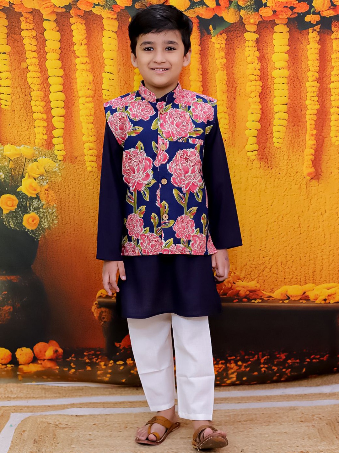 

BownBee Boys Mandarin Collar Regular Pure Cotton Kurta with Pyjamas, Blue