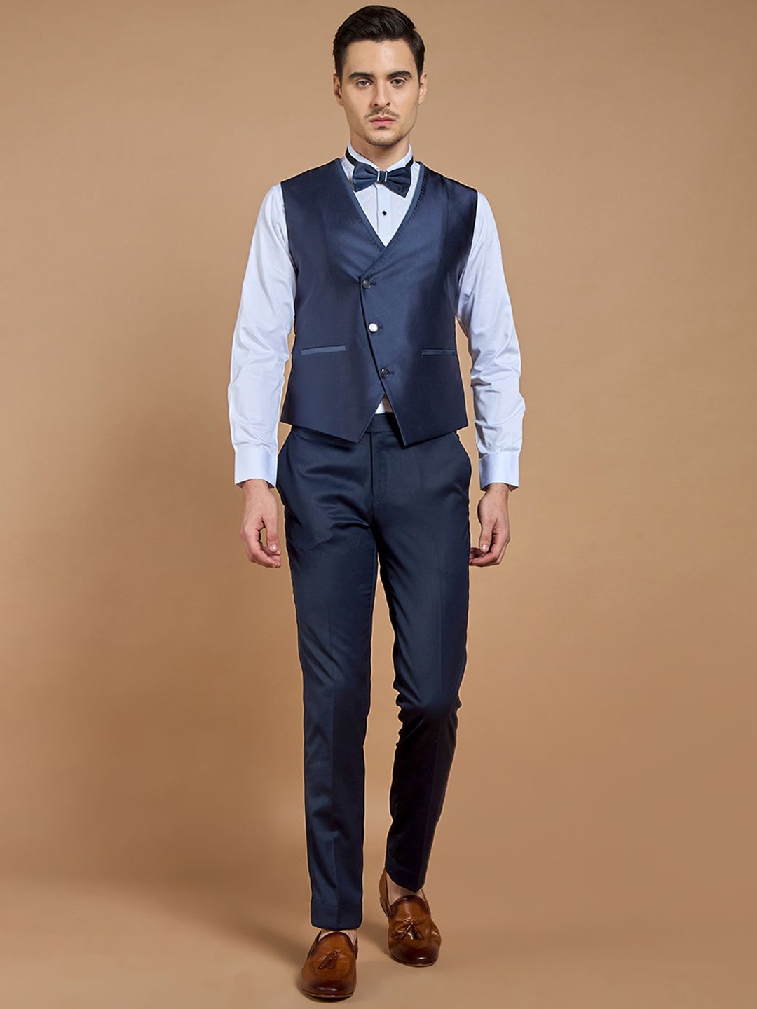 

Neumen Men Self Design Single-Breasted 5-Piece Suit, Blue