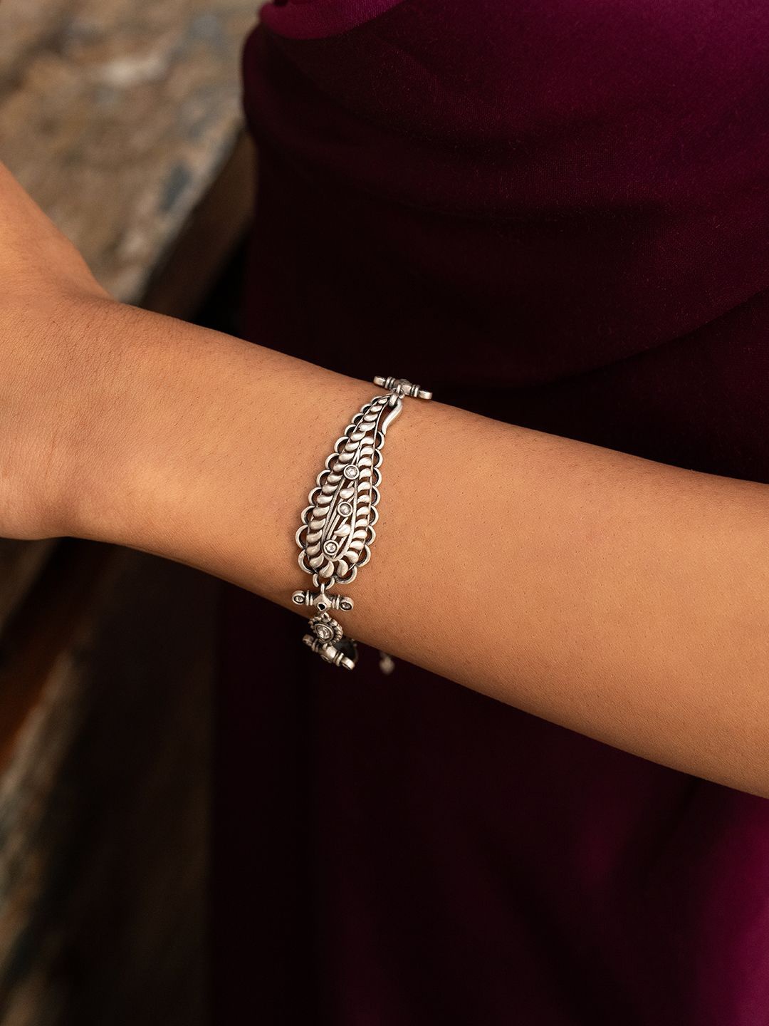 

SHAYA 925 Sterling Silver Oxidised Stone Studded Jhatak Matak Wraparound Bracelet