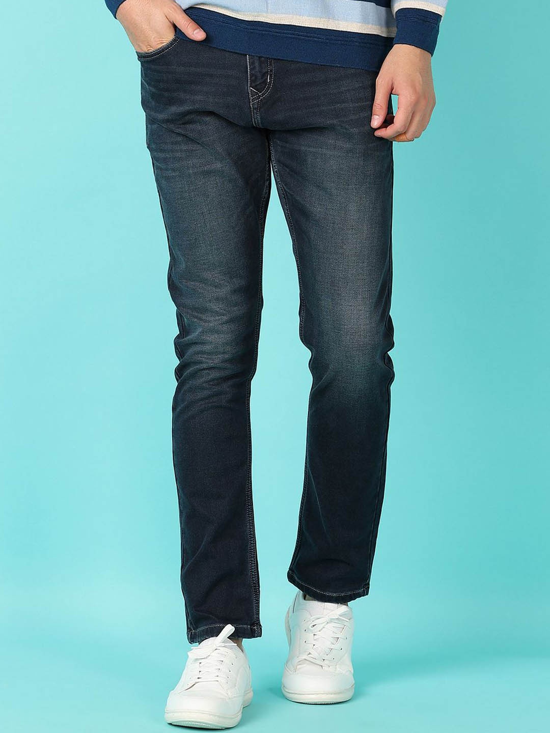 

V-Mart Men Mid-Rise Skinny Fit Light Fade Jeans, Blue