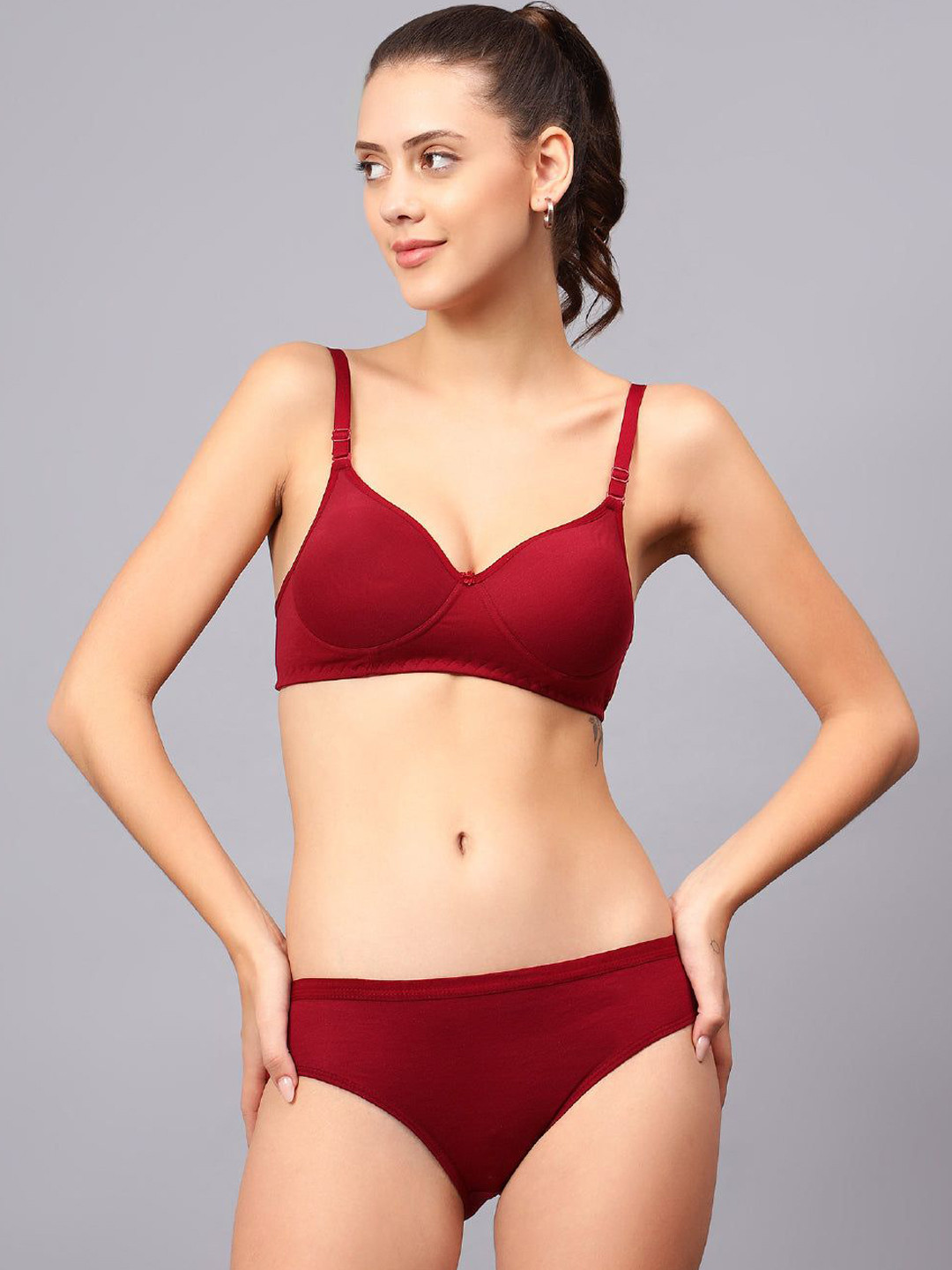 

Designer Bugs Women Seamless Lightly-Padded Lingerie SetsDBLS-MR-30B, Maroon