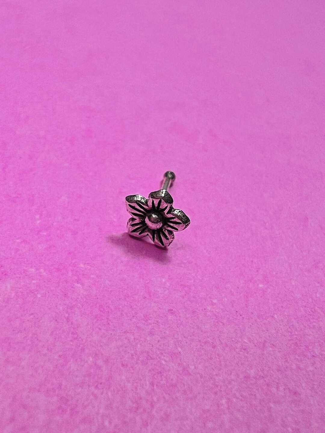 

Arte Jewels Sterling Silver Oxidised Stud Nosepin