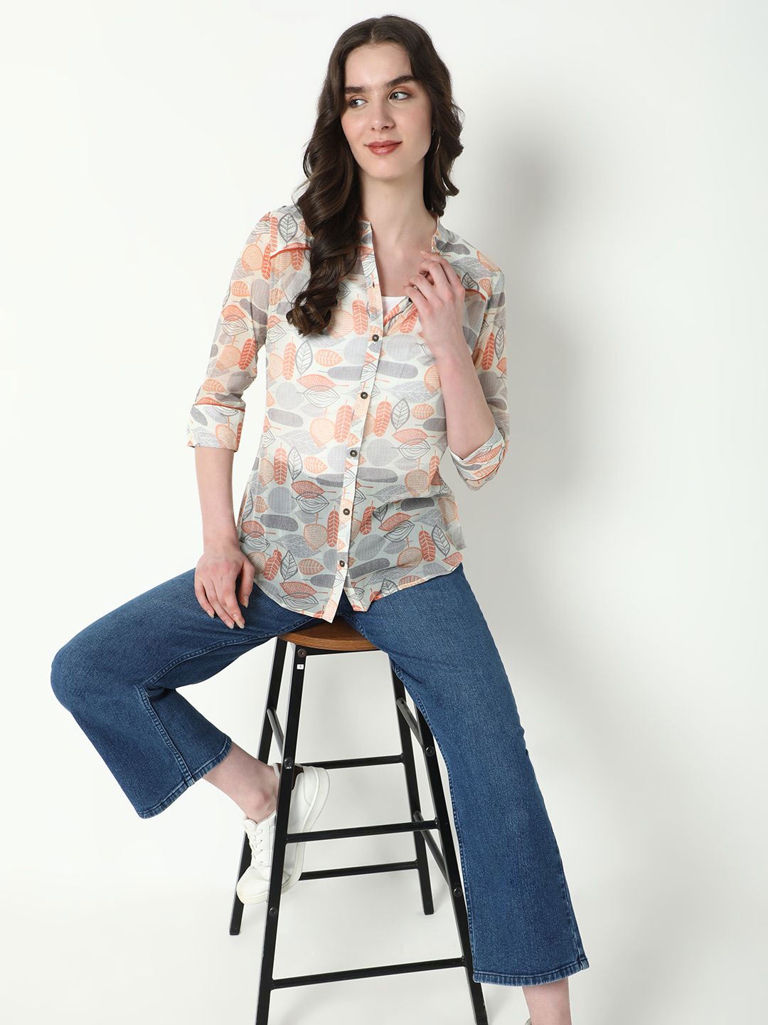 

SHOWOFF Women Comfort Mandarin Collar Floral Printed Casual Shirt, Grey
