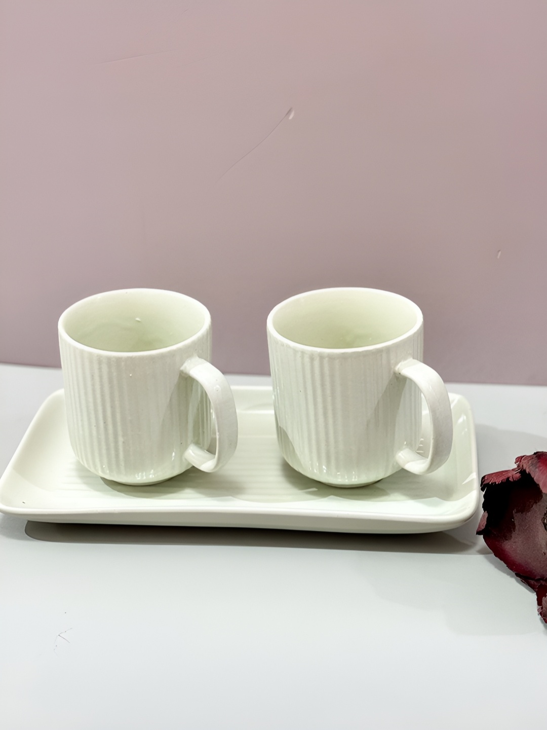 

ARAVALII Off White 2 Pieces Ceramic Glossy Cups With Tray