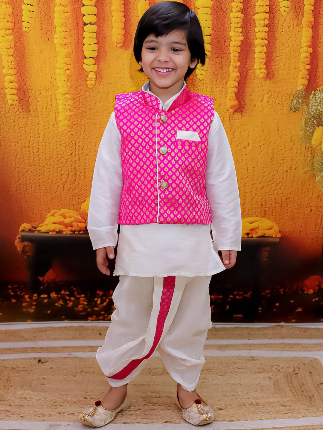 

BownBee Boys Mandarin Collar Regular Straight Kurta with Dhoti Pants, Pink