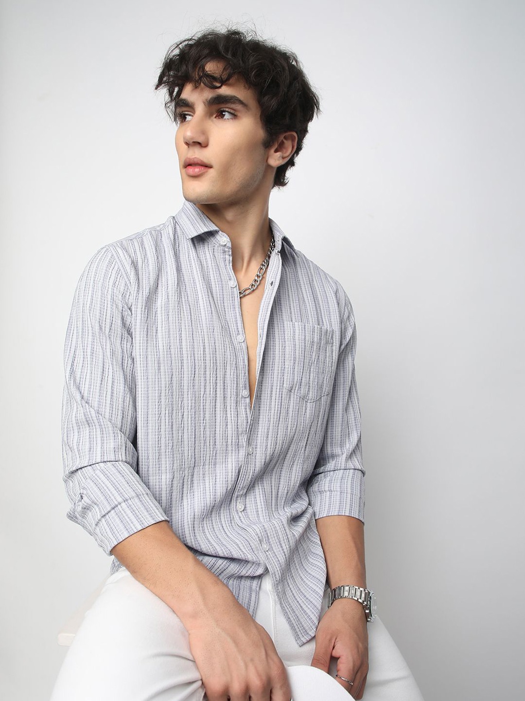 

VASTRADO Men Classic Spread Collar Textured Slim Fit Casual Shirt, Grey