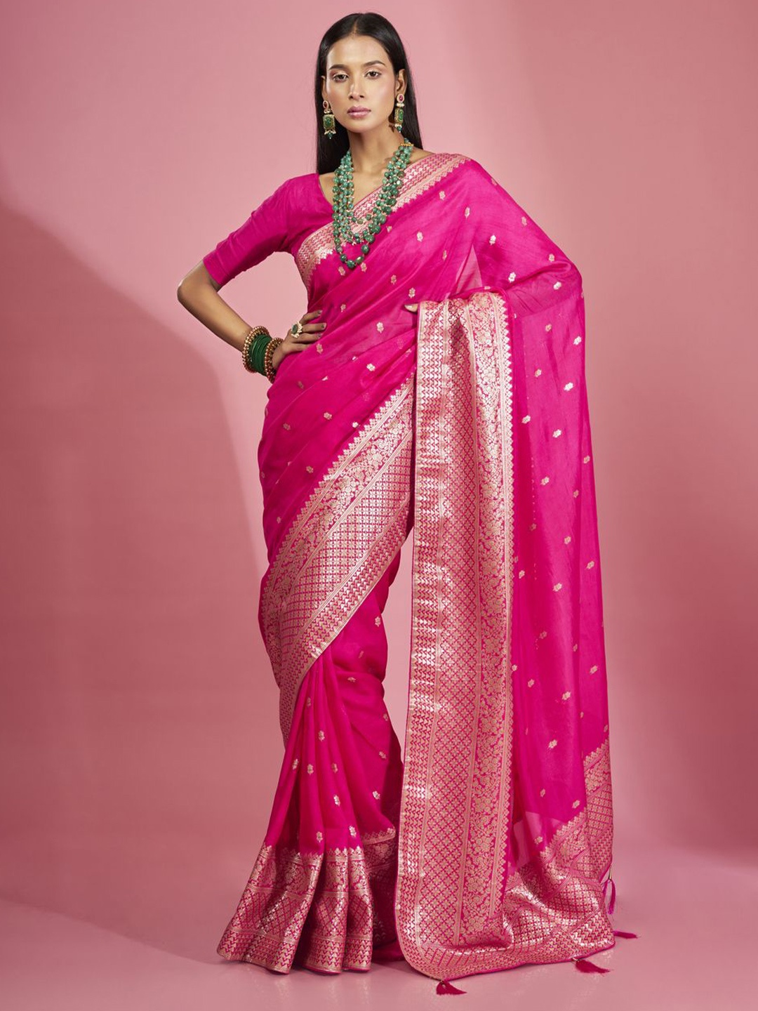 

ISHKIYA Woven Design Zari Organza Saree, Pink