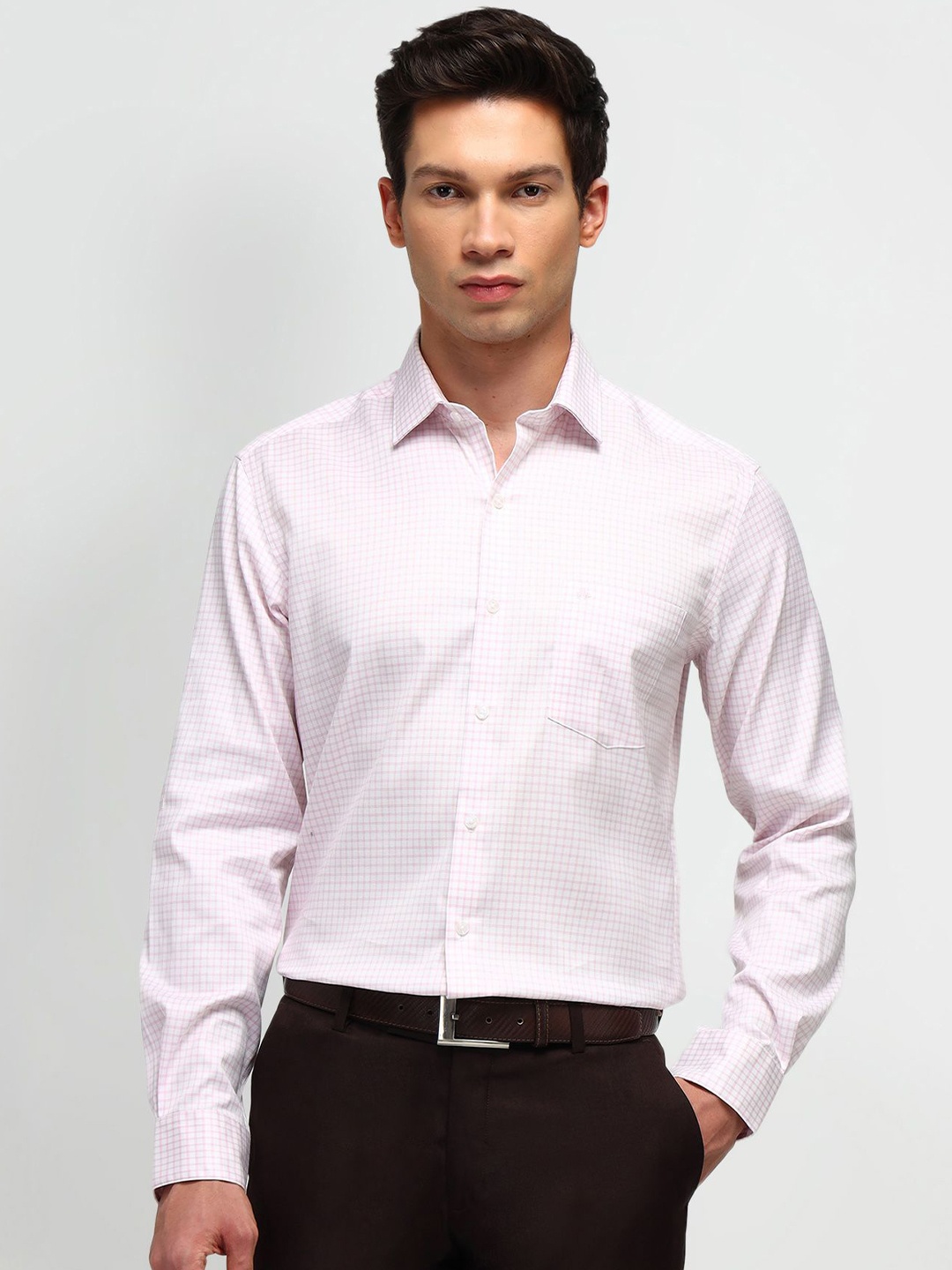 

Arrow Men Manhattan Spread Collar Micro Checked Cotton Slim Fit Formal Shirt, Pink
