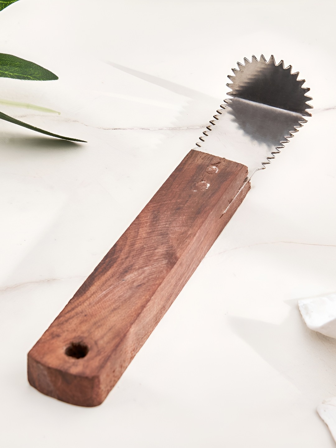 

Home Centre Corsica Aresco Brown Stainless Steel Coconut Scraper, Silver