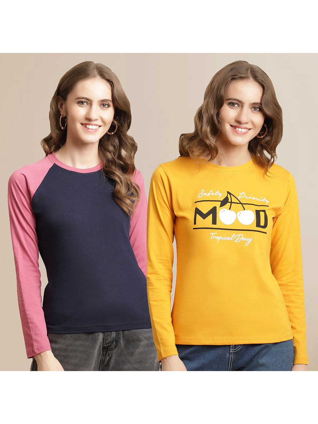 

Metronaut Women 2 Applique T-shirt, Multi