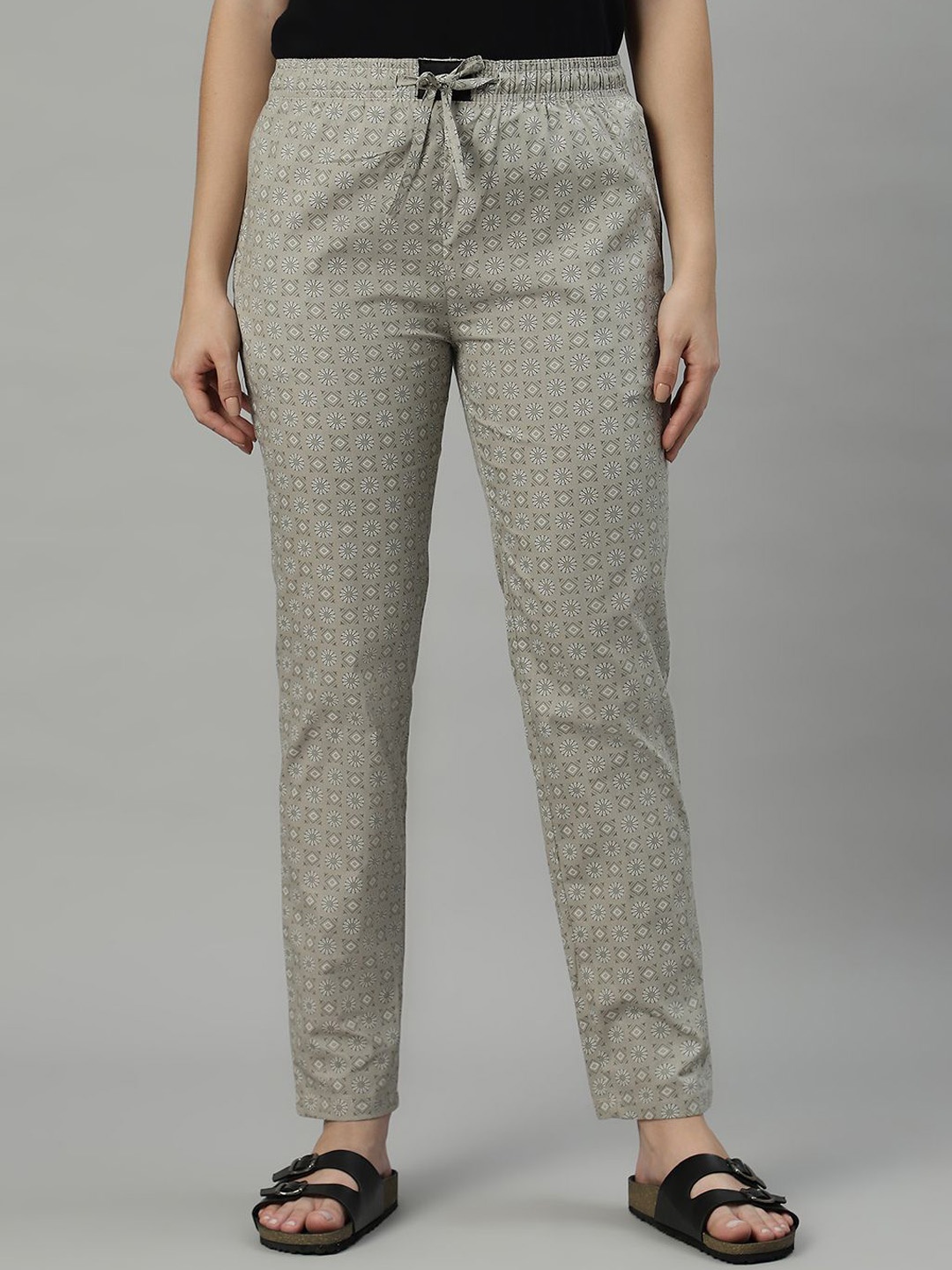 

FLAMBOYANT Women Mid-Rise Lounge Pant, Beige