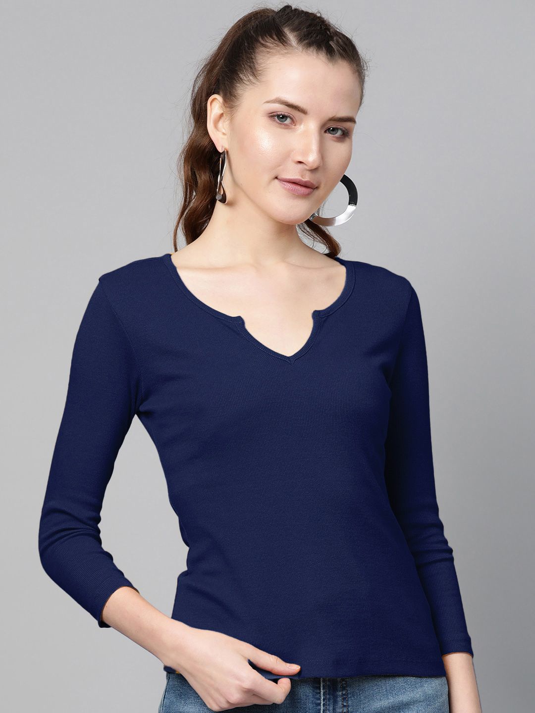 

SASSAFRAS Women Solid Round Neck Top, Navy blue