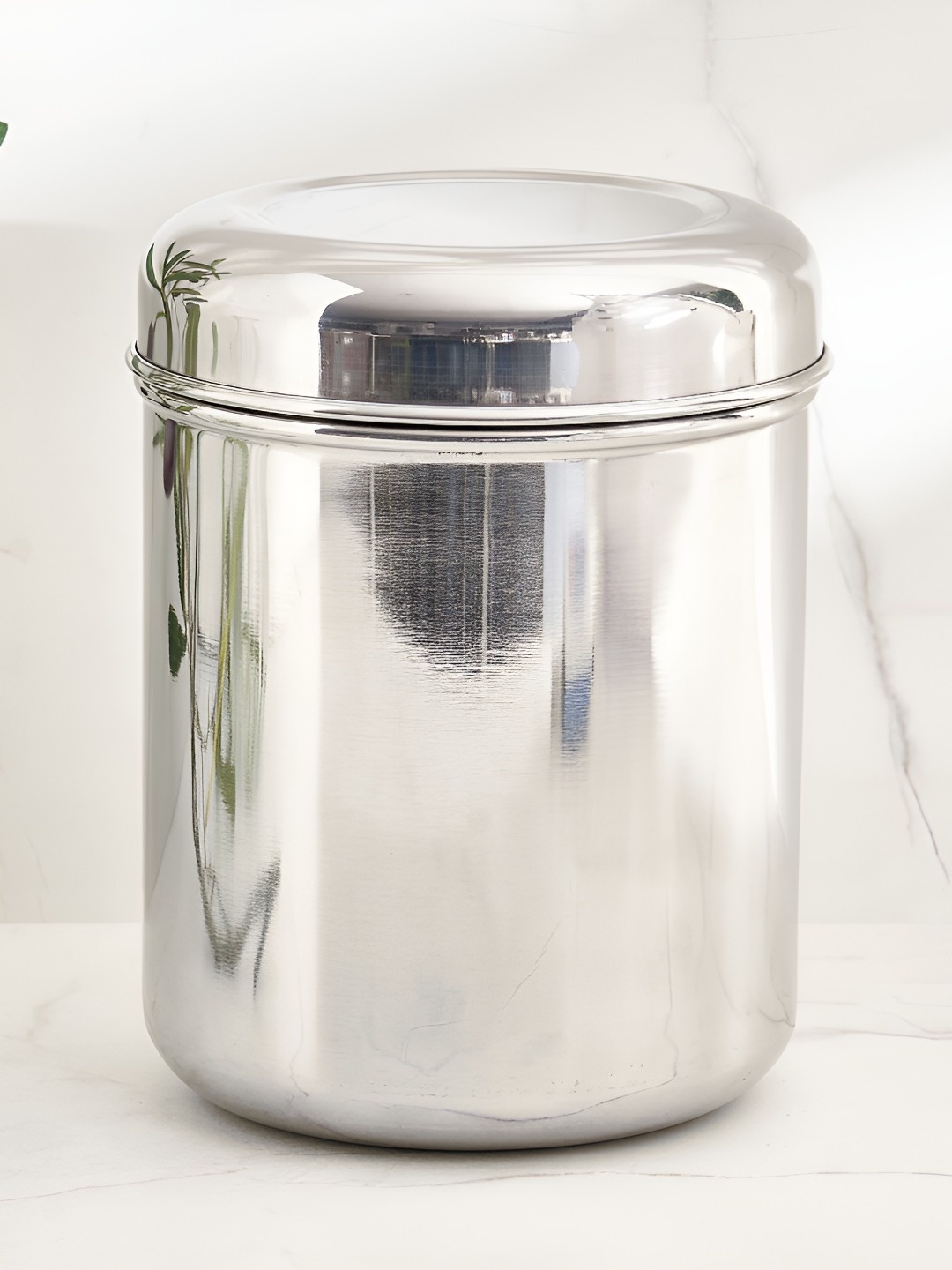 

Home Centre Corsica Aresco Stainless Steel Canister Container With Lid-1.8 l, Silver