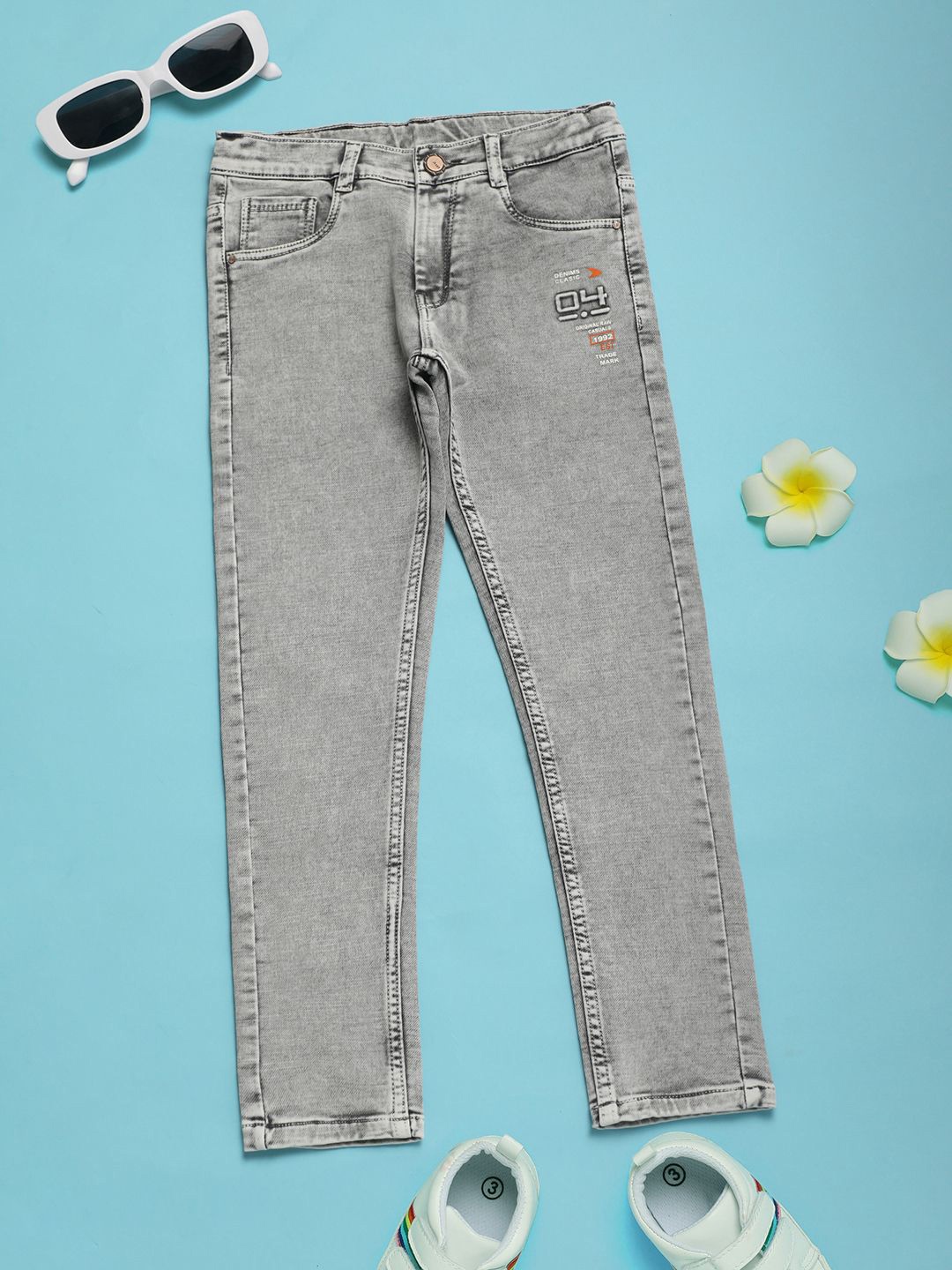 

V-Mart Boys Solid Mid-Rise Stretchable Jeans, Grey