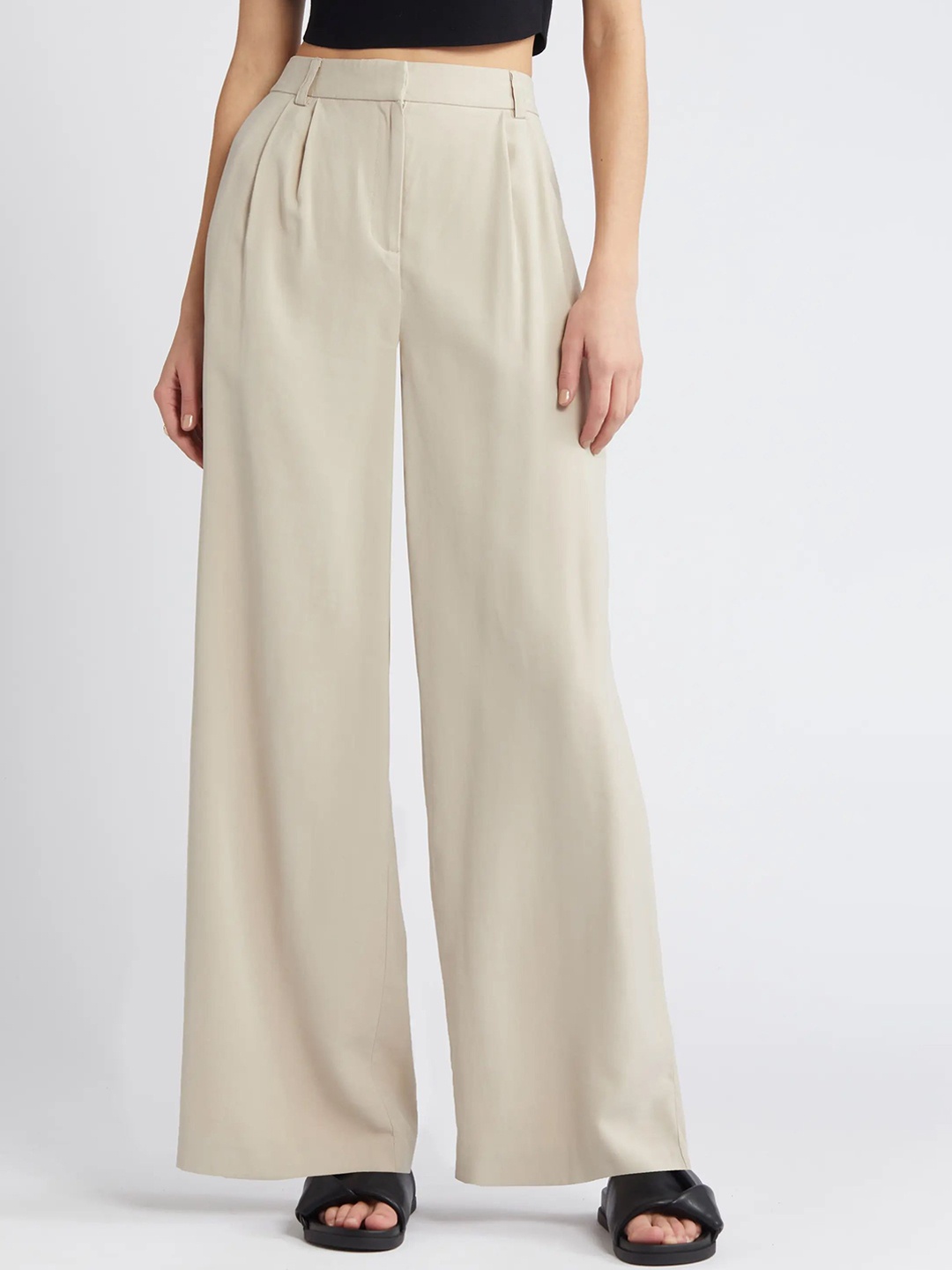 

FNOCKS Women Mid-Rise Smart Easy Wash Pleated Formal Trousers, Cream