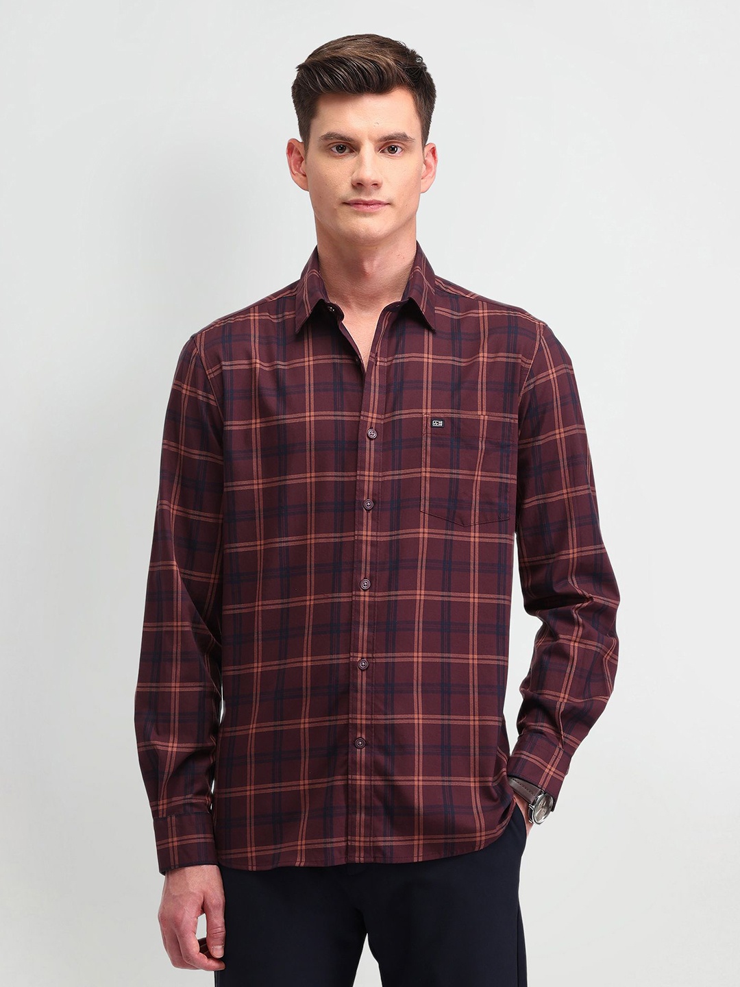 

Arrow Sport Men Classic Opaque Checked Casual Shirt, Burgundy