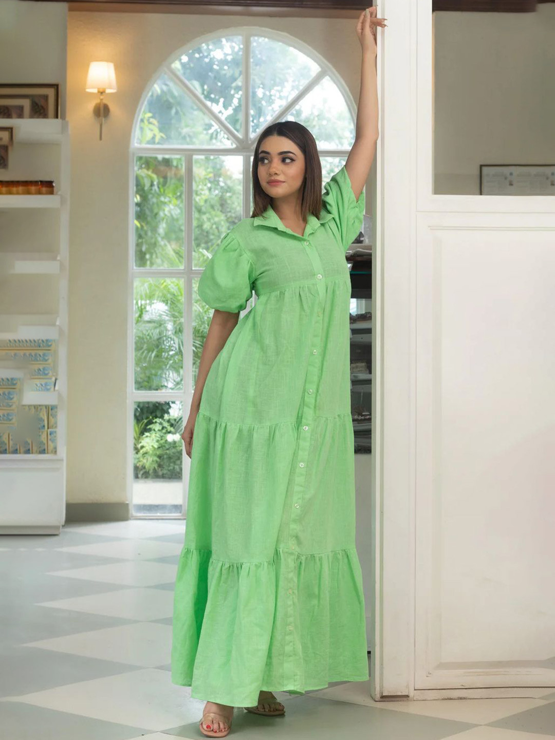

SUKITI Women V-Neck Short Sleeves Dress, Green