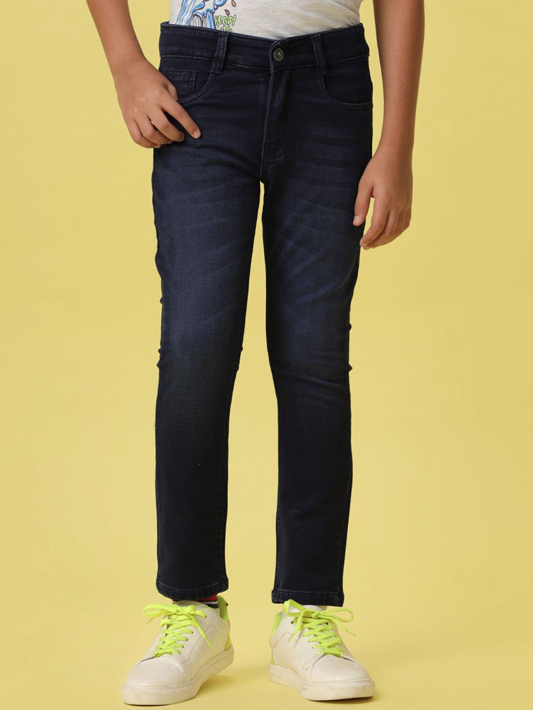 

V-Mart Boys Light Fade Stretchable Cotton Jeans, Blue