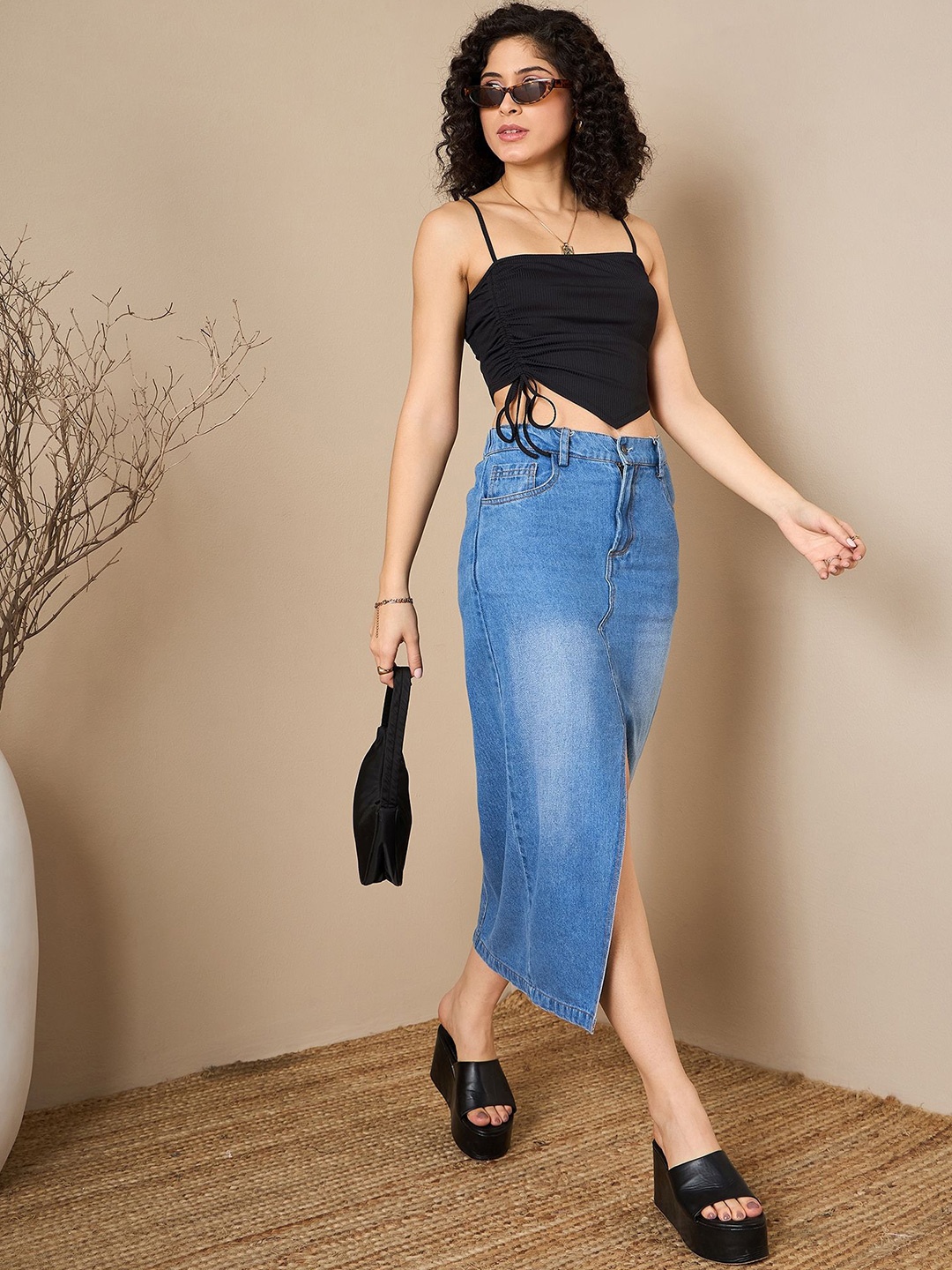 

Kibo Women Crop Top, Black