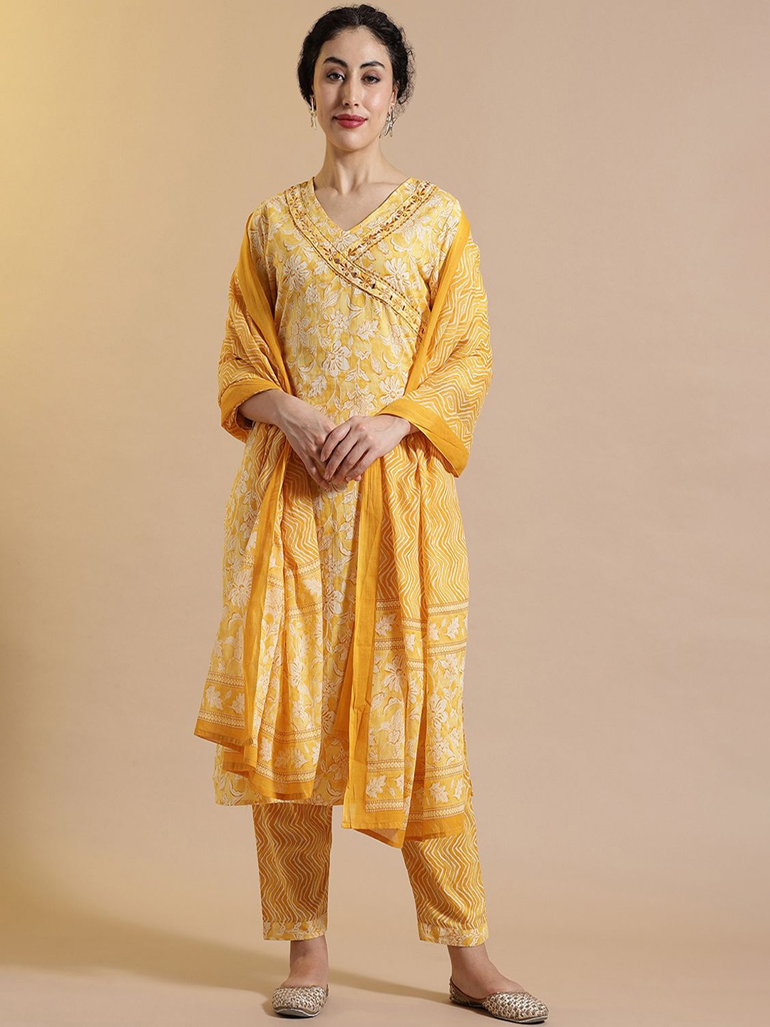 

Anouk Floral Printed Thread Work Pure Cotton Straight Kurta With Trouser & Dupatta, Yellow